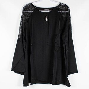Bloomchic Crochet Lace Keyhole Bell Sleeve Blouse, NWT, 18-20